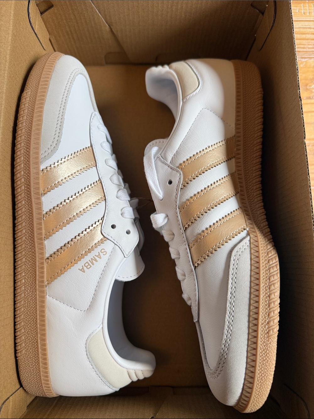 adidas Samba White with Tan Stripes Sneakers IH9127 - Picture 6 of 9